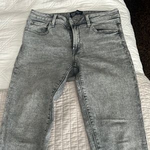GAP gray stone washed frayed hem universal legging/jegging - SIze 6/28 regular